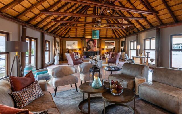 Hoodia Desert Lodge