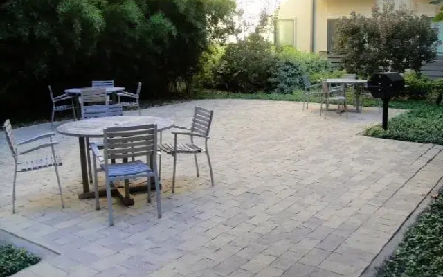 Northside at Legacy Apartments (Plano, TX)