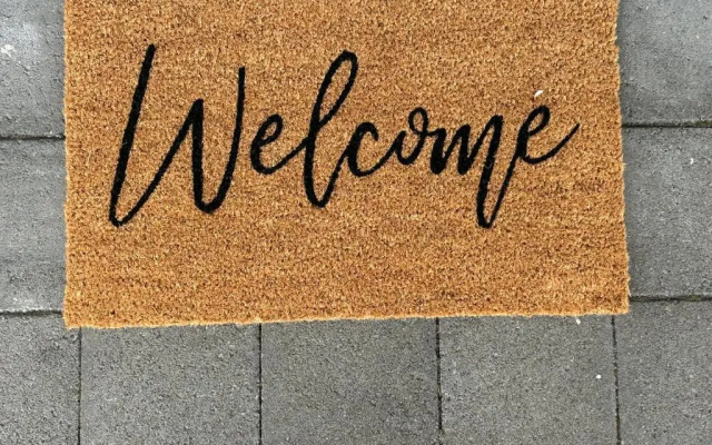 Mollymook Ocean View Motel - Welcoming Guests 18 Years and Older