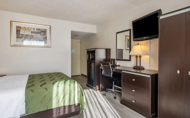 Quality Inn & Suites Indiana South