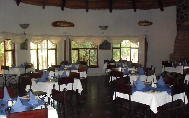 Hippo Creek Lodge