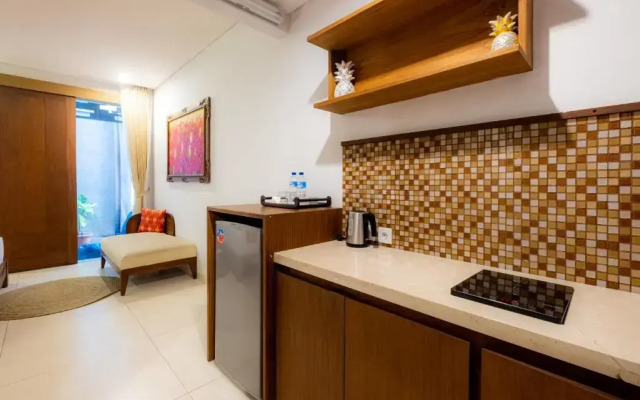 Kakul Villas & Suites