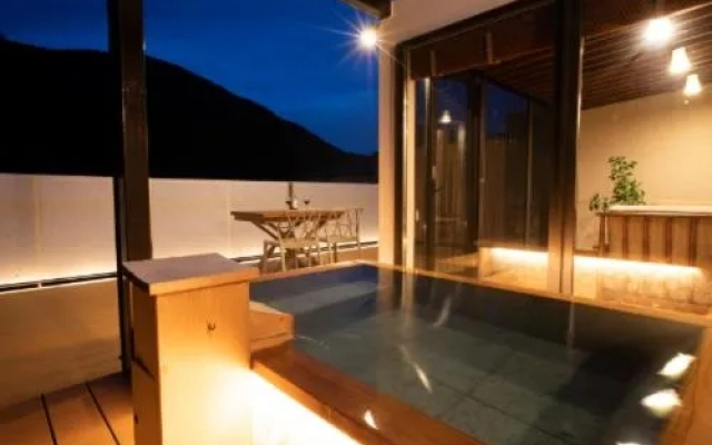 Ryokan Senkei Hotel