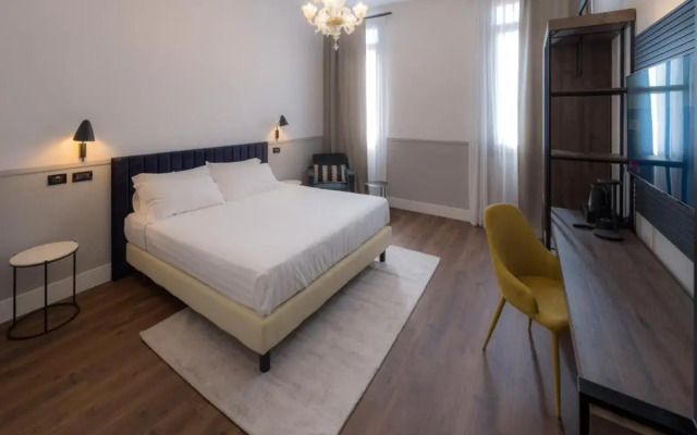 The Foscarini