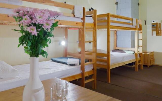 Philadelphia Living Quarters