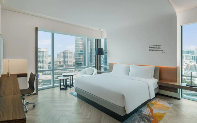 Le Meridien Bangkok