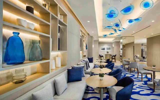 Beach Rotana Hotel - All Suites