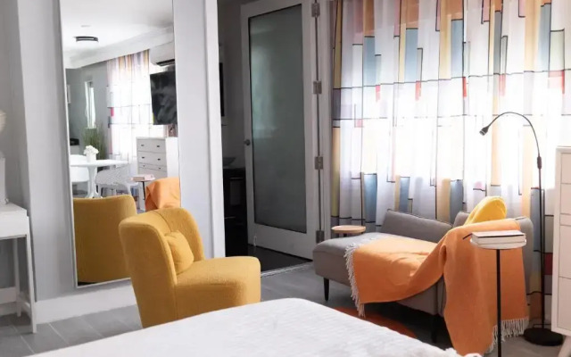 The Cove By Renzzi Hotel