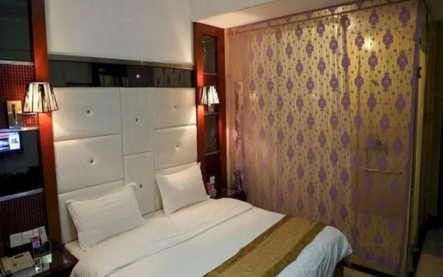 China Century Comm Meree Hotel
