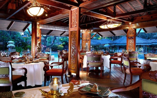 Nusa Dua Beach Hotel and Spa - Handwritten Collection