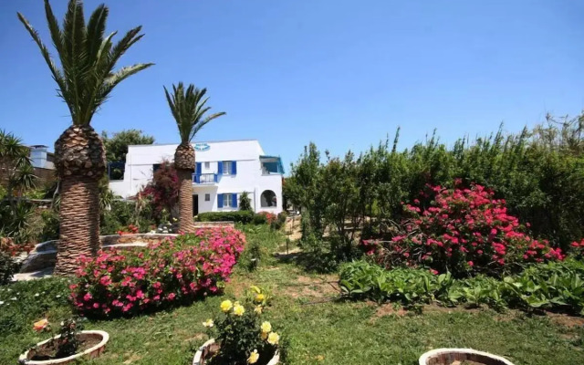 Agia Anna Hotel