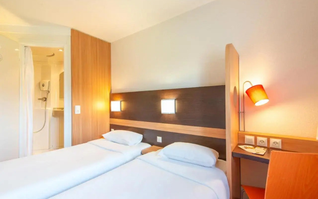 B&B HOTEL Cholet Nord