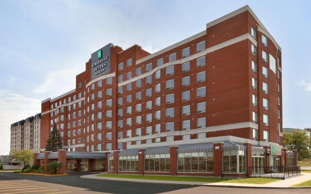 Embassy Suites by Hilton Montreal Airport