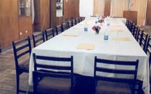 Grand Astoria Hotel
