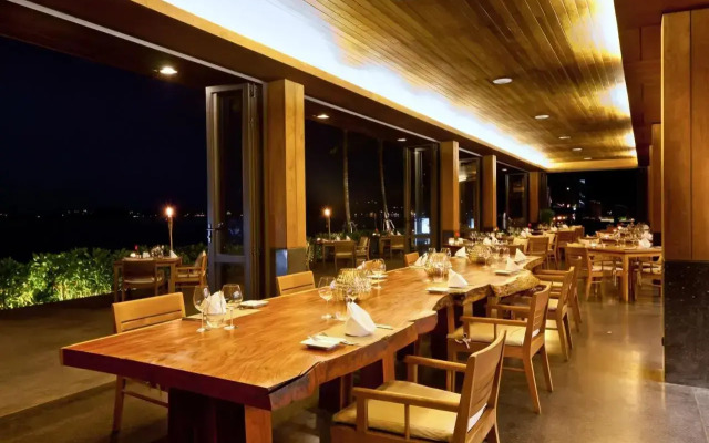Hansar Samui Resort & Spa