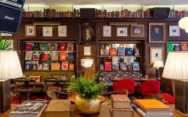 Browns Boutique Hotel