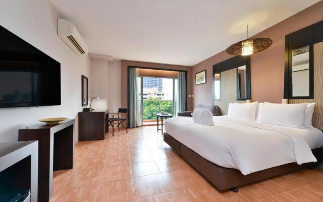 Royal View Resort