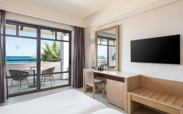 Porto Platanias Beach Resort & Spa