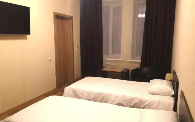 Almaz Hotel