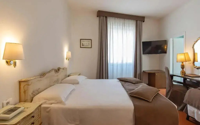 Hotel Machiavelli Palace