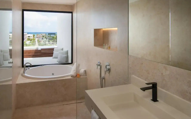 Hotel Live Aqua Beach Resort Punta Cana