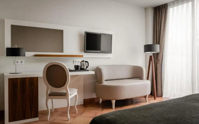 Torremirona Golf & Spa Resort