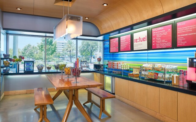 Aloft San Antonio Airport