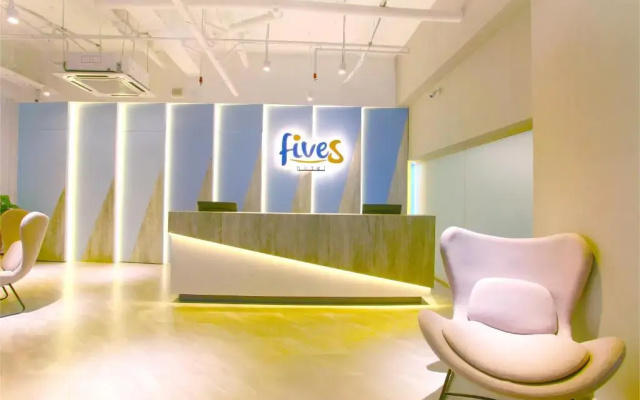 Fives Hotel DNP
