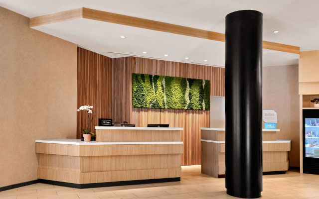 Hilton Garden Inn LAX Los Angeles Airport Hotel