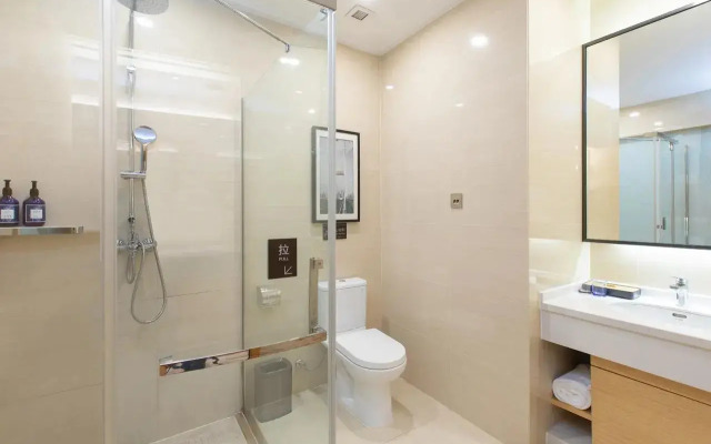 Starway Hotel