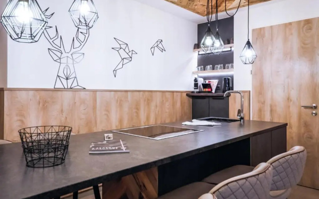 24 by AvenidA - Mountain Hotel