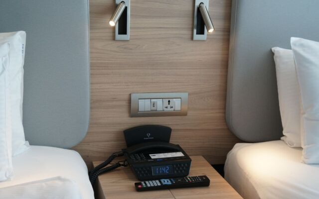 Holiday Inn Express Zurich Airport by IHG