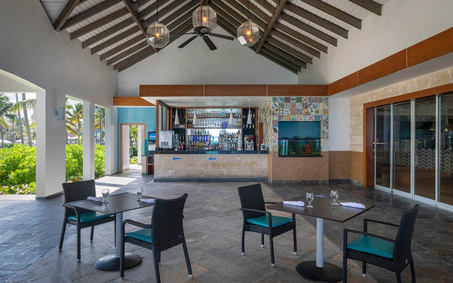 Ocean Blue & Sand Beach Resort - All Inclusive