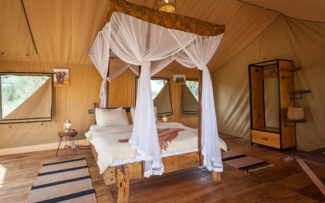 Baobab Tented Camp