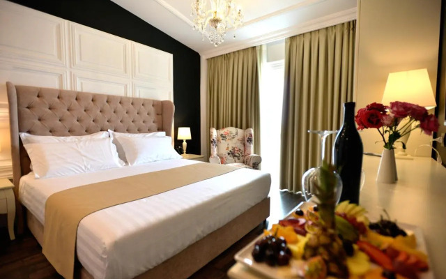 Flower Hotels & Resorts