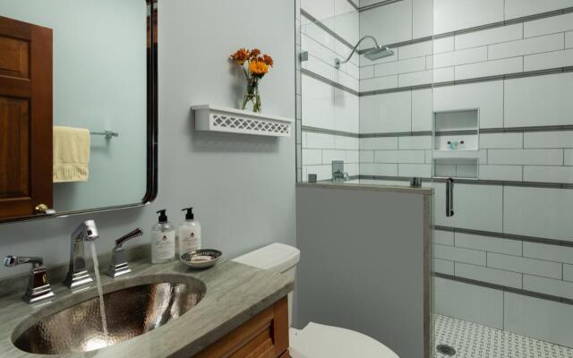 The Palmer House Inn