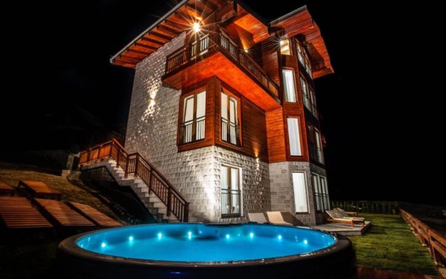 NORTH STORY Luxury Chalet Apartments & rooms in Zabljak, Montenegro from 72$, photos, reviews - zenhotels.com hotel front