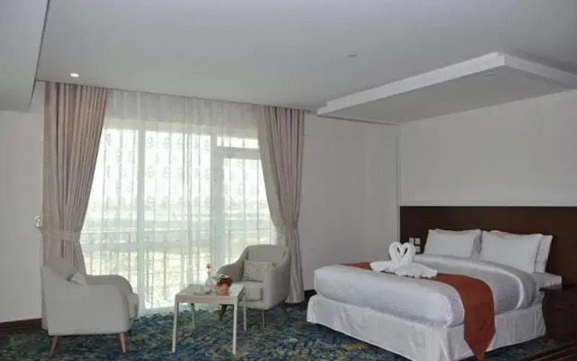 Sur Hotel
