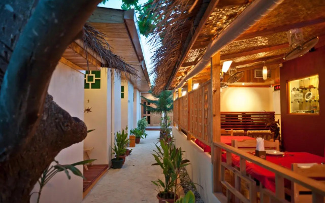 Stingray Beach Inn