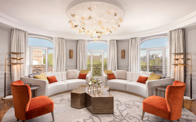The Palace, a Luxury Collection Hotel