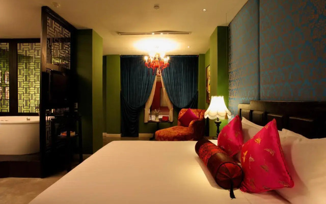 Shanghai Mansion Bangkok Hotel