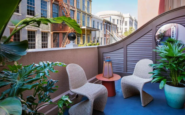 Hotel de la Poste – French Quarter, A Renaissance Hotel