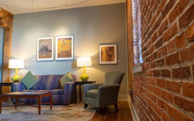 Lancaster Arts Hotel