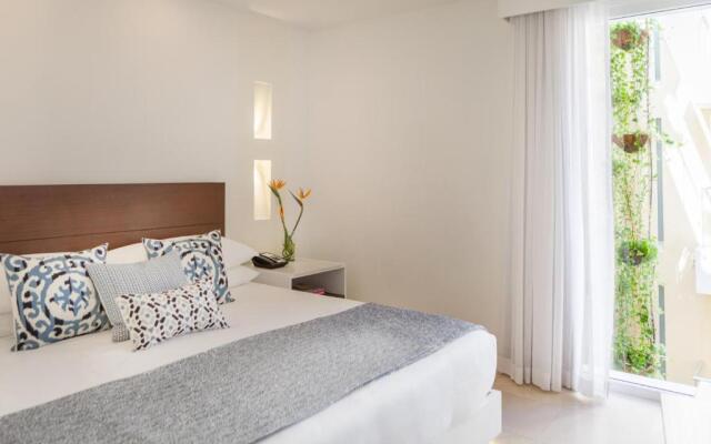 Nacar Hotel Cartagena, Curio Collection by Hilton