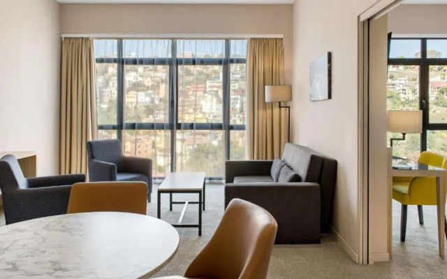 Radisson Serviced Apartments Antananarivo City Center 