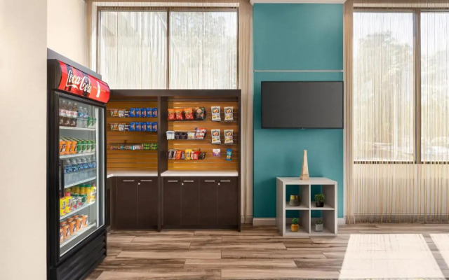 Holiday Inn Boston - Cambridge Area by IHG