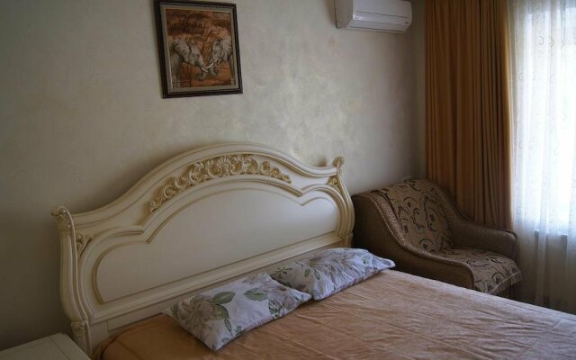 Gosti Plyus Guest House