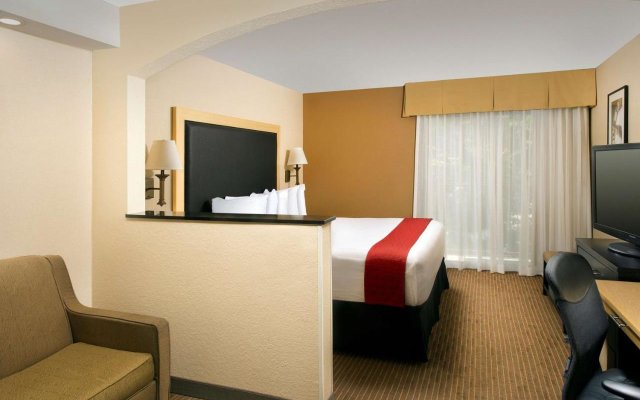 Best Western Alamo Suites