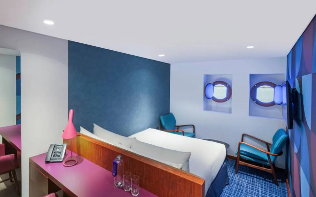 Queen Elizabeth 2 Hotel by Accor