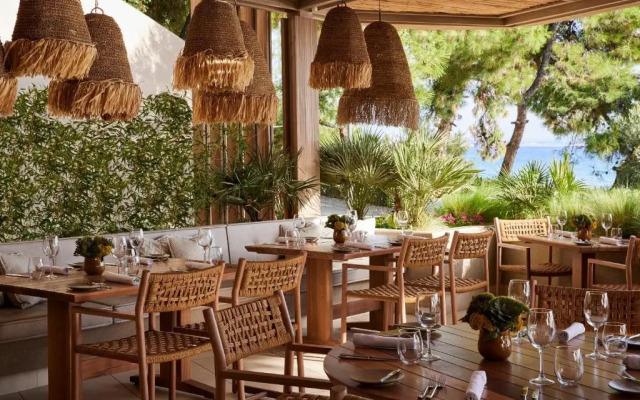 Отель Ikos Oceania